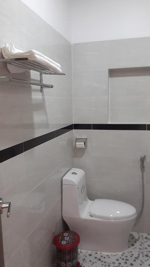 Motel Hoang Gia Long Khanh エクステリア 写真