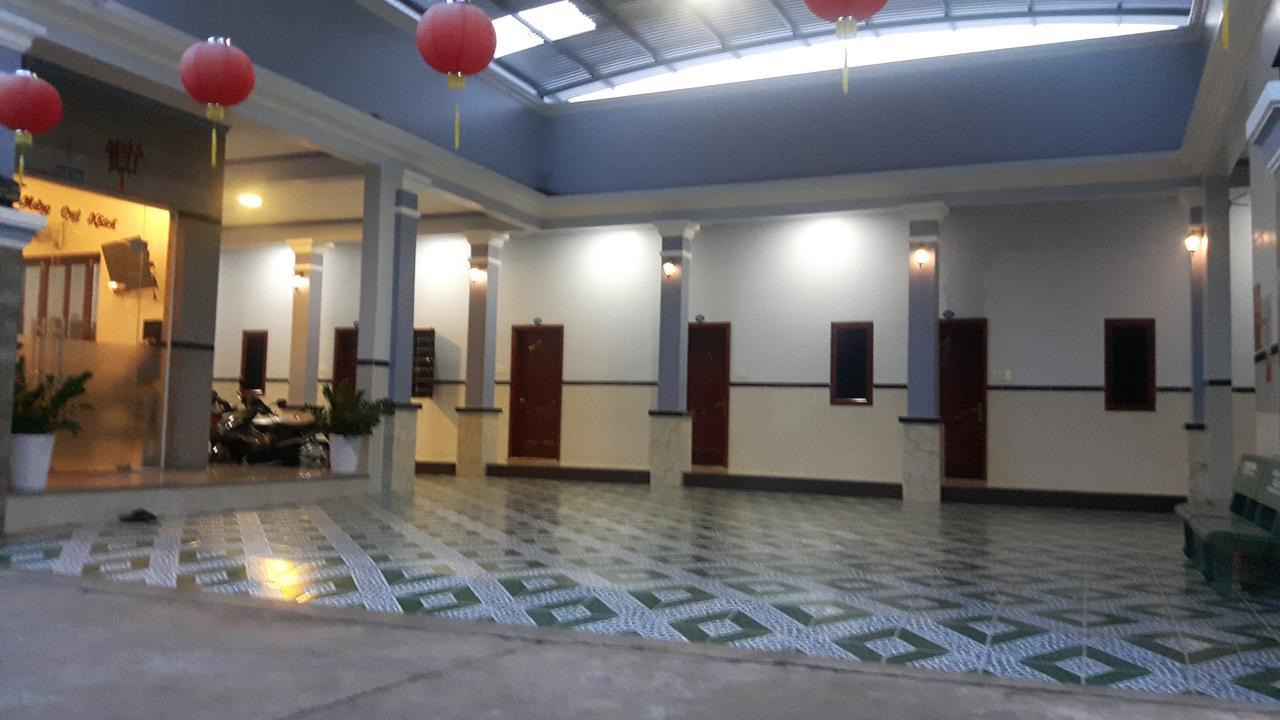 Motel Hoang Gia Long Khanh エクステリア 写真