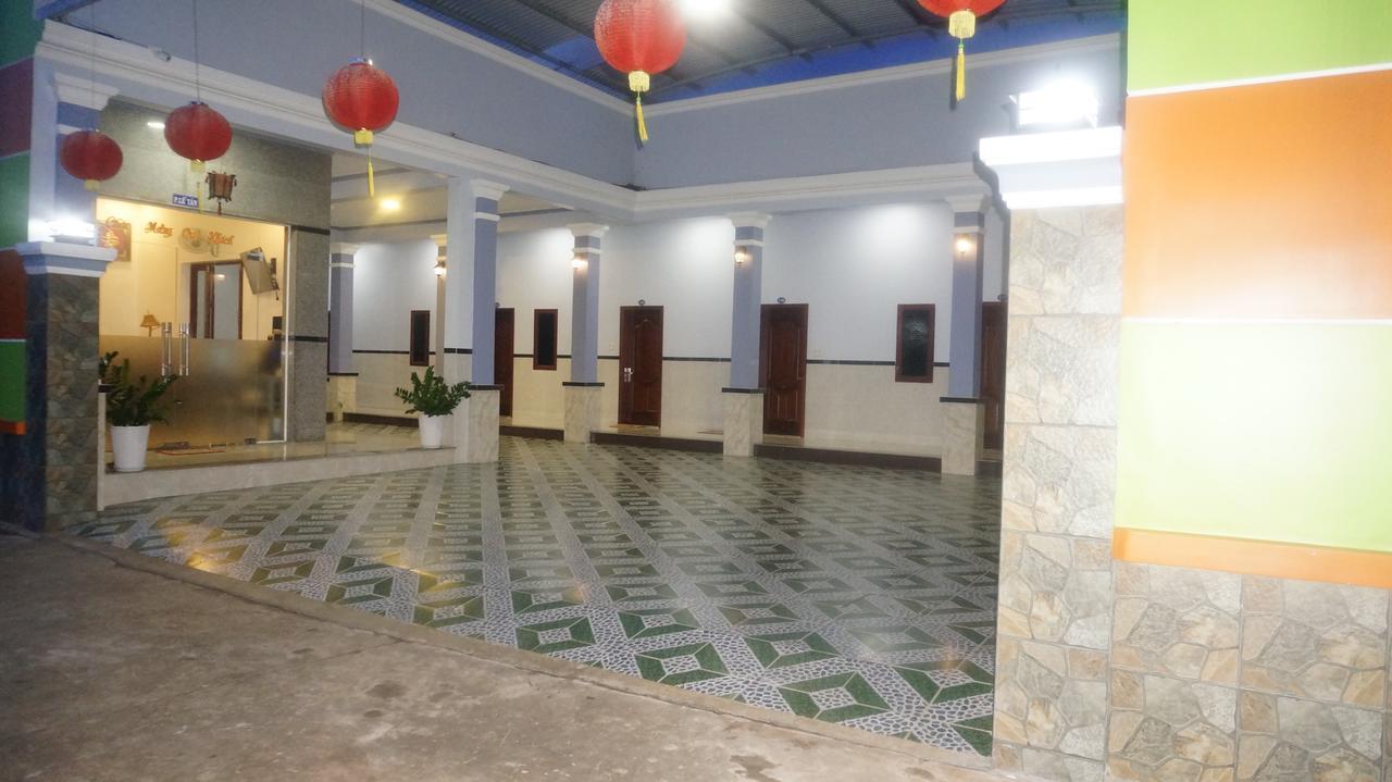 Motel Hoang Gia Long Khanh エクステリア 写真